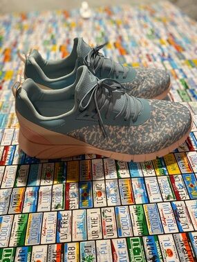 Easy Spirit x Denise Austin Womens Seflower Blue Low Size 10M Trainer Shoes